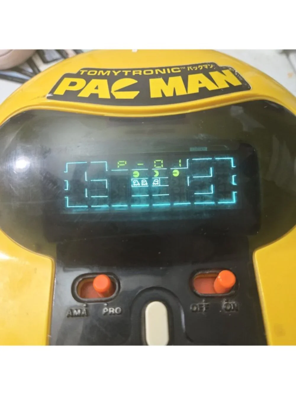 1981 Tomytronic Pac Man Handheld Electronic Game - TESTED - Working PacMan